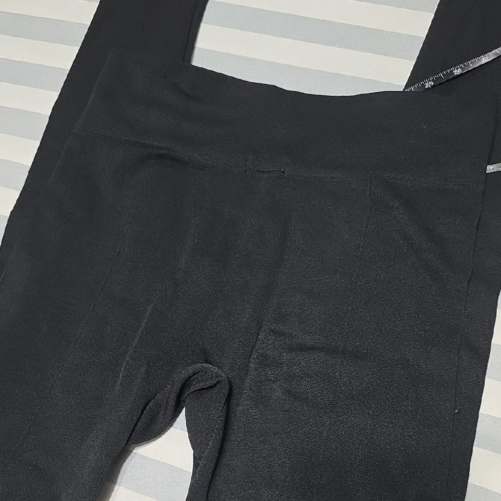 Ardene Black Zippered Leggings - Picture 5 of 5